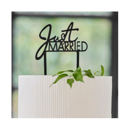 Just Married Topper