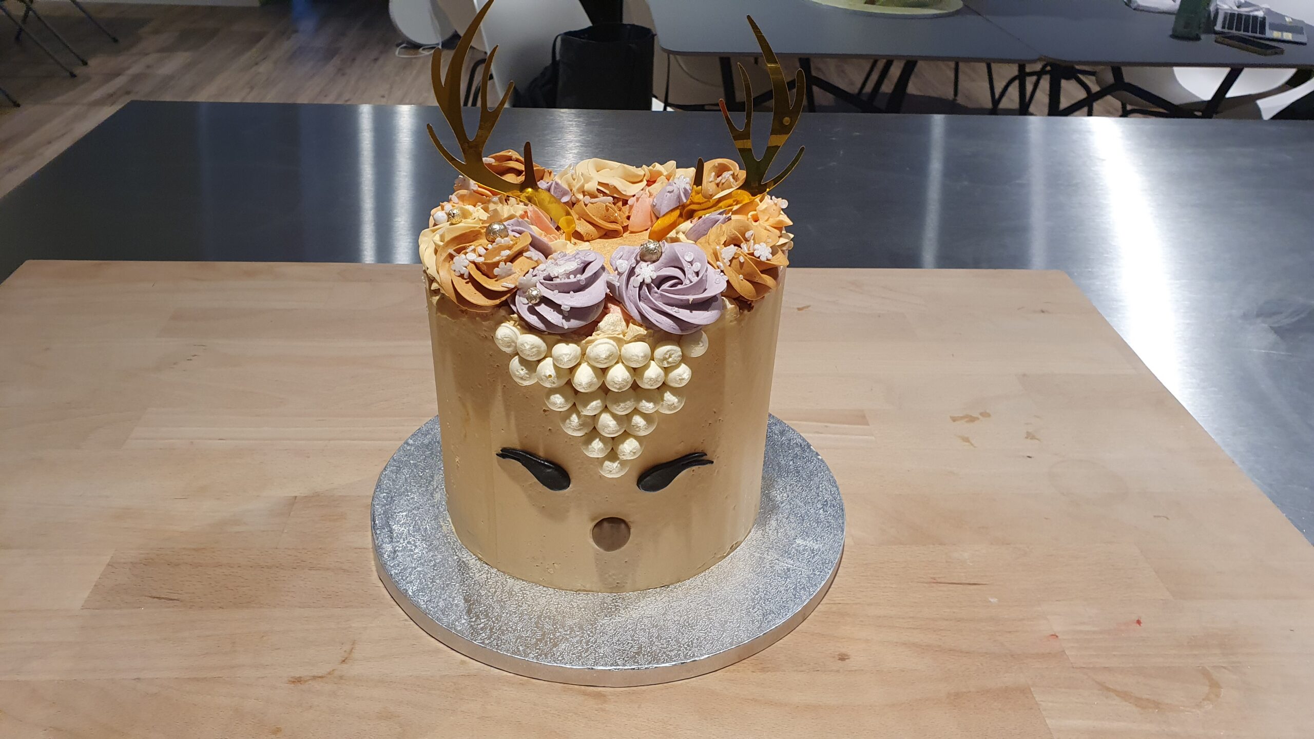 Sweet Deer – Tortenworkshop für Kinder mit Begleitung  am 13.12.2025 – Bild 3